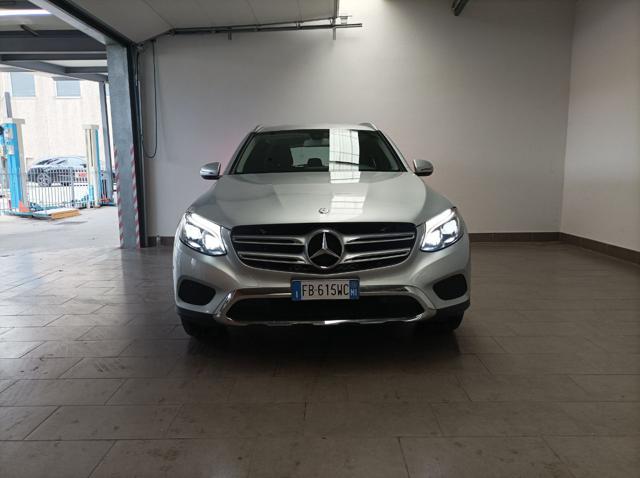 MERCEDES-BENZ GLC 250 d 4Matic Sport Immagine 2