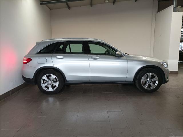 MERCEDES-BENZ GLC 250 d 4Matic Sport Immagine 3