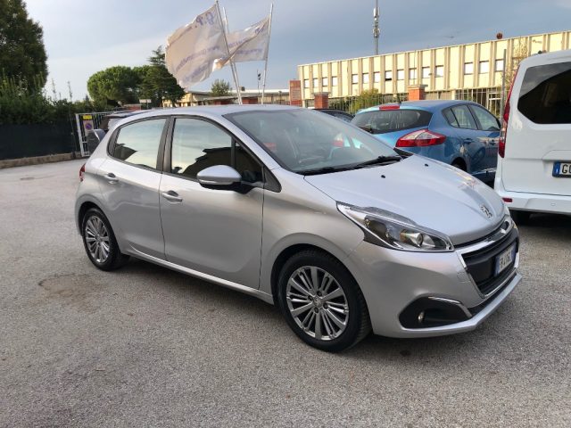 PEUGEOT 208 BlueHDi 75 S&S 5 porte Active Immagine 3