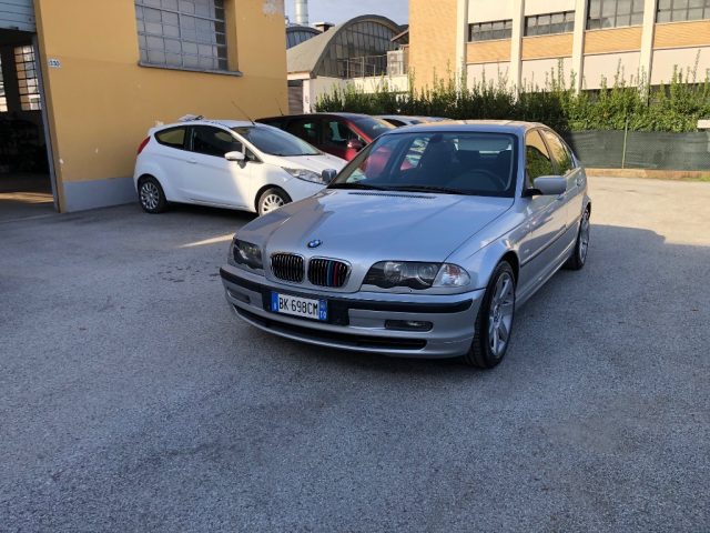 BMW 328 I Immagine 1