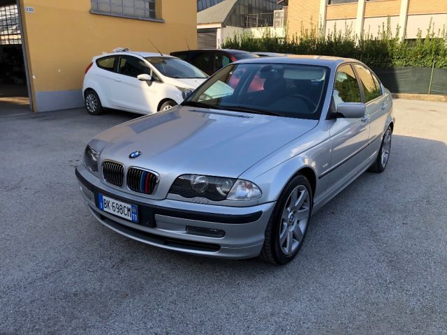 BMW 328 I Immagine 4