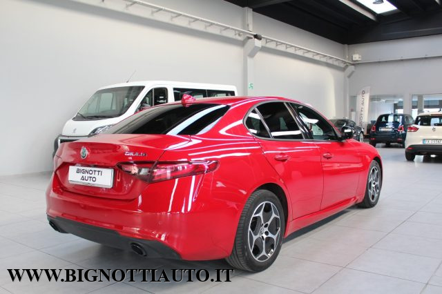 ALFA ROMEO Giulia 2.2 Turbodiesel 160 CV AT8 Super Business Immagine 3