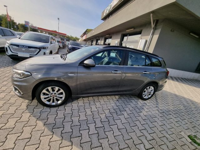 FIAT Tipo 1.6 Mjt S&S DCT 5 porte Business Immagine 3