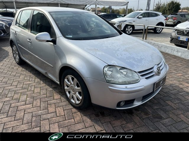 VOLKSWAGEN Golf 2.0 16V TDI 5p. 140 CV Immagine 1