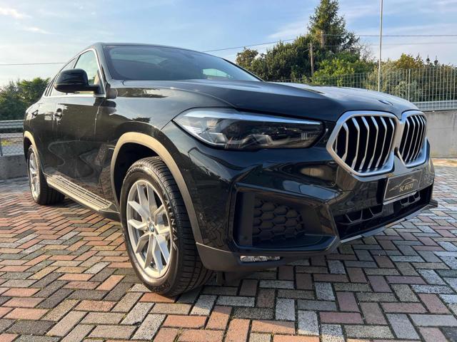 BMW X6 xDrive30d 48V xLine Immagine 1