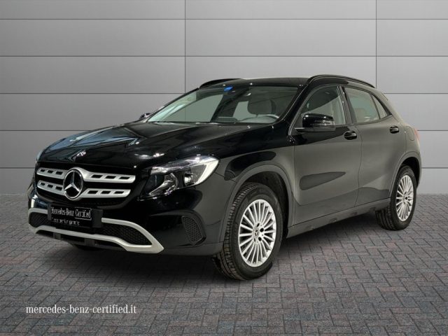 MERCEDES-BENZ GLA 180 Business Navi Immagine 0