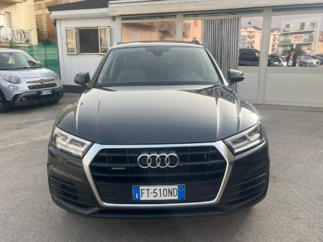 AUDI Q5 2.0 TDI quattro S tronic Immagine 1