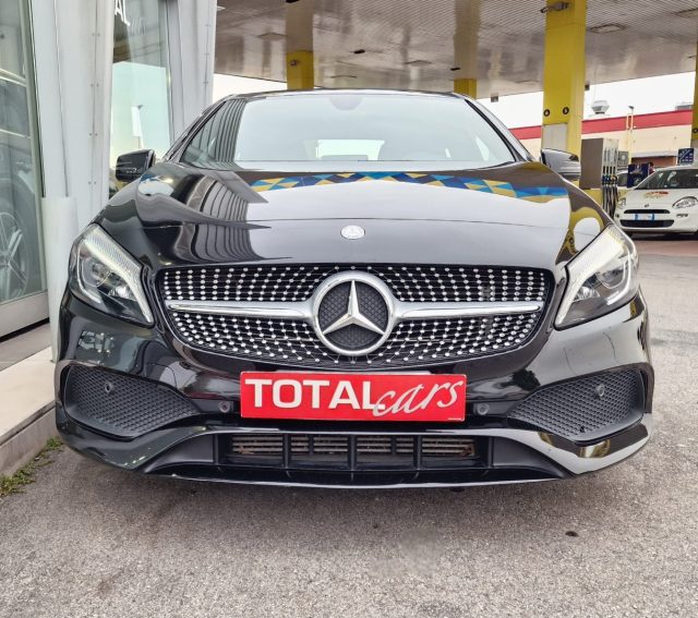 MERCEDES-BENZ A 180 d Premium AMG-LINE Immagine 1