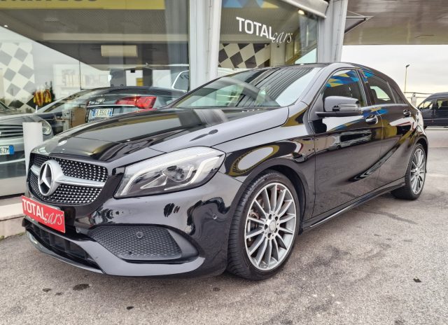 MERCEDES-BENZ A 180 d Premium AMG-LINE Immagine 0