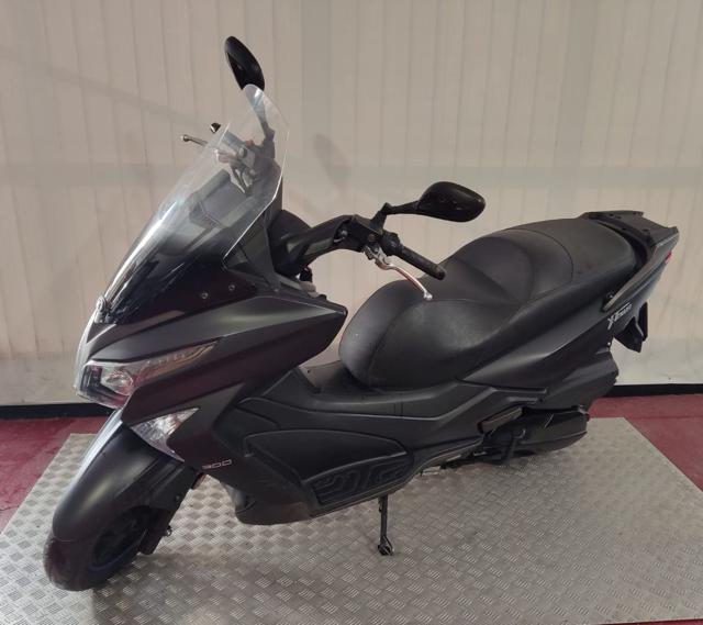 KYMCO X-Town 300i ABS Immagine 1