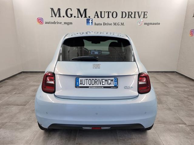 FIAT 500 Icon Berlina 42 kWh Immagine 2