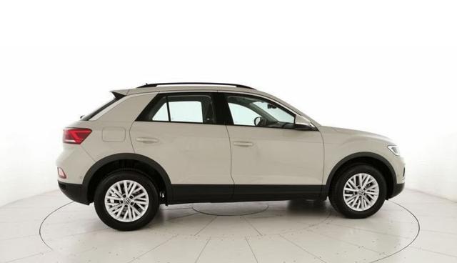 VOLKSWAGEN T-Roc 1.0 TSI 110CV LIFE Immagine 1