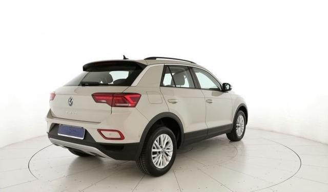 VOLKSWAGEN T-Roc 1.0 TSI 110CV LIFE Immagine 2