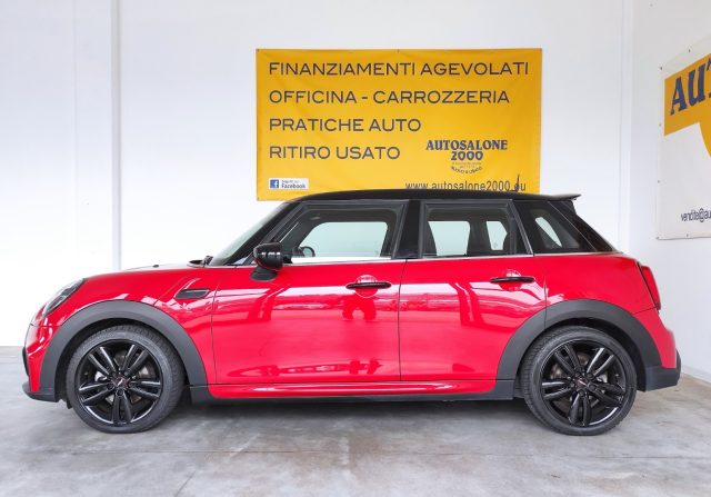 MINI Cooper 1.5 Cooper JCW John Cooper Works 5 porte Immagine 2