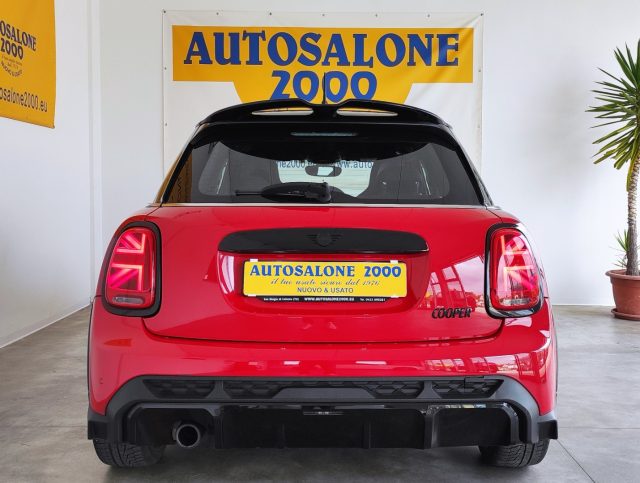 MINI Cooper 1.5 Cooper JCW John Cooper Works 5 porte Immagine 4