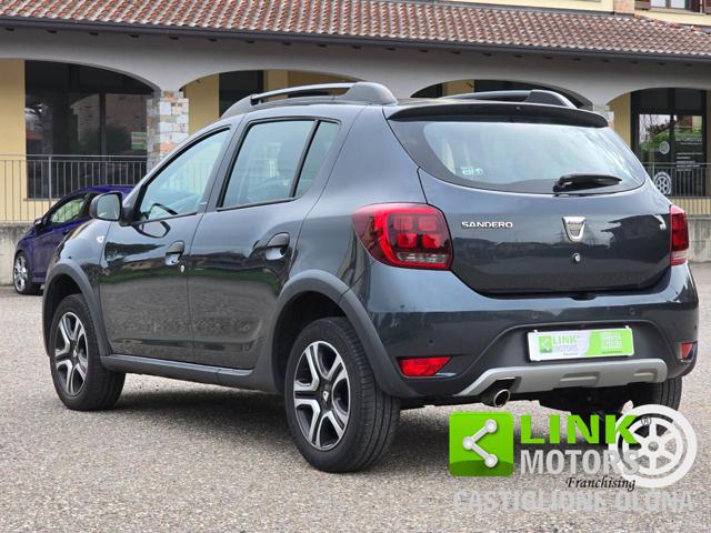 DACIA Sandero Stepway 0.9 90CV WOW - GARANZIA Immagine 1