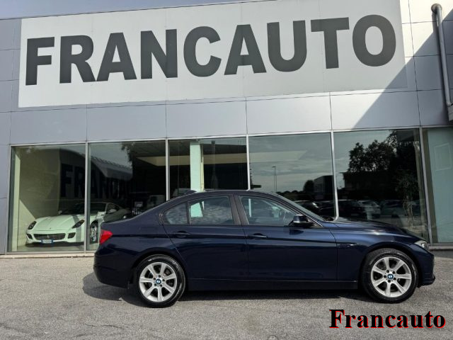 BMW 320 d cat Futura Immagine 1