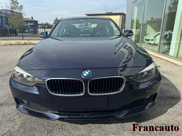 BMW 320 d cat Futura Immagine 4