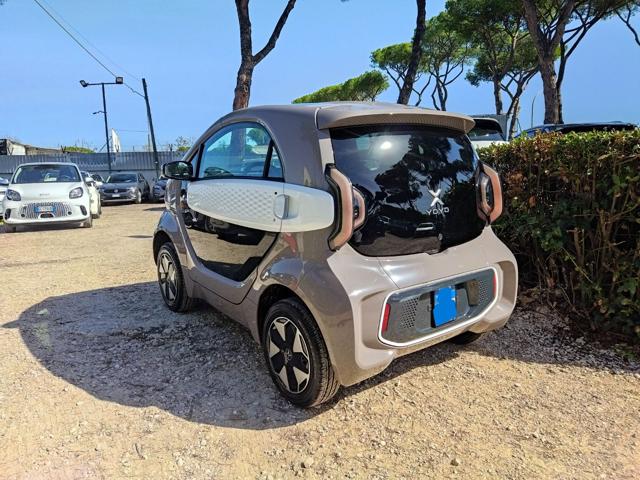 XEV YOYO ELETTRICA 10cv (8 kW) TETTO PANORAMICO BLUETOOTH Immagine 3