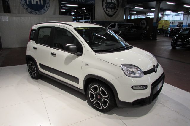 FIAT Panda 1.0 FireFly 70cv Hybrid City Life Immagine 1