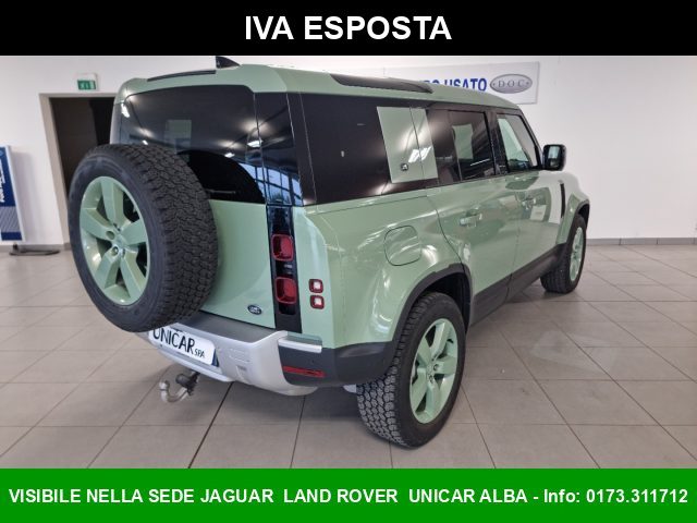 LAND ROVER Defender 110 3.0D I6 300 CV AWD Auto 75th Limited Edition Immagine 1