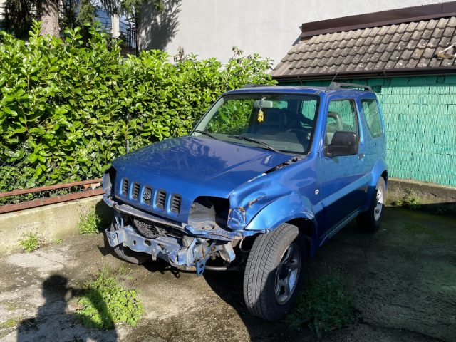 SUZUKI Jimny 1.3i 4WD JLX *RISERVATA OPERATORI DEL SETTORE* Immagine 2