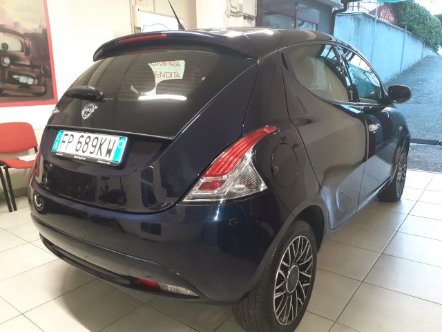 LANCIA Ypsilon 1.3 MJT 16V 95 CV 5 porte S&S Platinum Immagine 3