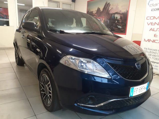 LANCIA Ypsilon 1.3 MJT 16V 95 CV 5 porte S&S Platinum Immagine 4