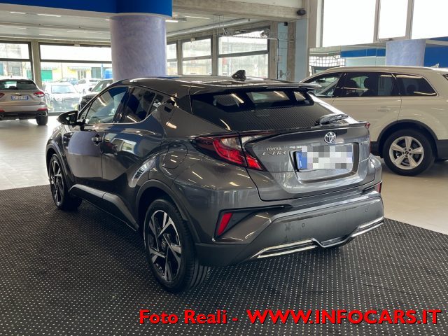 TOYOTA C-HR 2.0 Hybrid HEV (184 cv) E-CVT Morebusiness Immagine 3