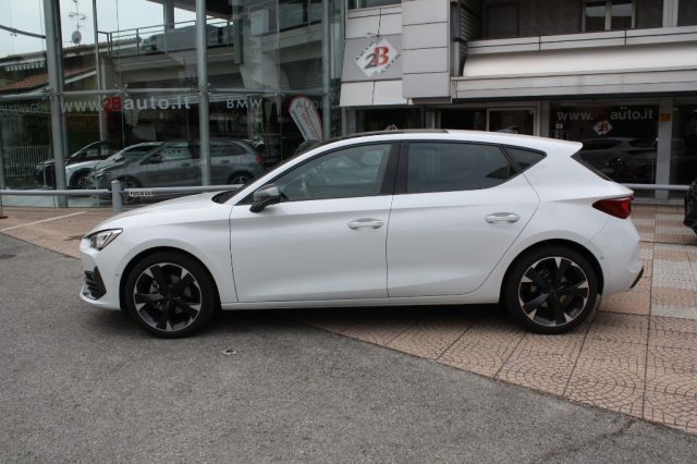 CUPRA Leon 2.0 TDI 150 CV DSG Immagine 1