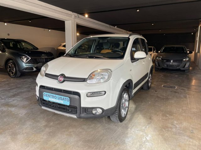 FIAT Panda 0.9 TwinAir Turbo 85cv 4x4 Immagine 3