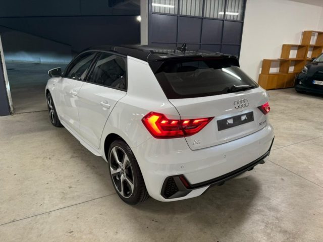 AUDI A1 SPB 30 TFSI S line edition con Retrocamera Immagine 2