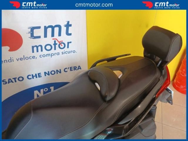 YAMAHA X-Max 400 Garantito e Finanziabile Immagine 4