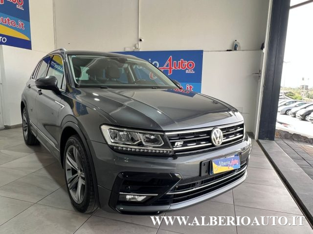 VOLKSWAGEN Tiguan 2.0 TDI SCR DSG 4MOTION Advanced BMT R-LINE Immagine 1