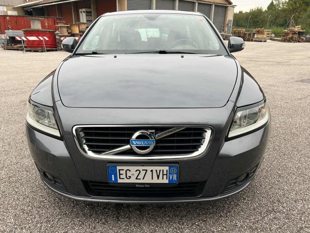 VOLVO V50 D2 POLAR Bellissima Buone Condizioni Generali Immagine 1