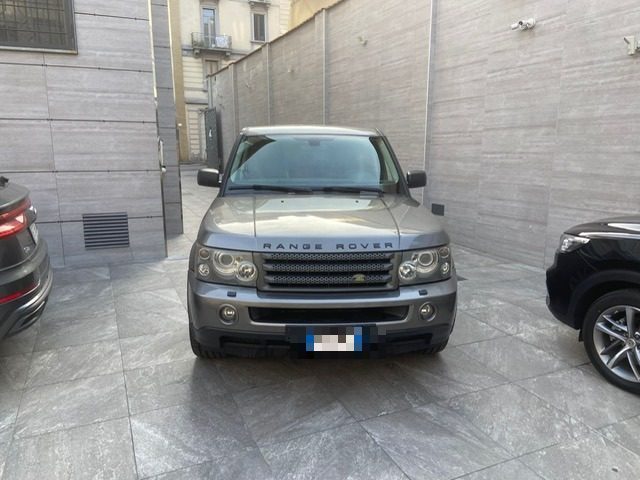 LAND ROVER Range Rover Sport 2.7 TDV6 S TETTO PANORAMICO Immagine 1