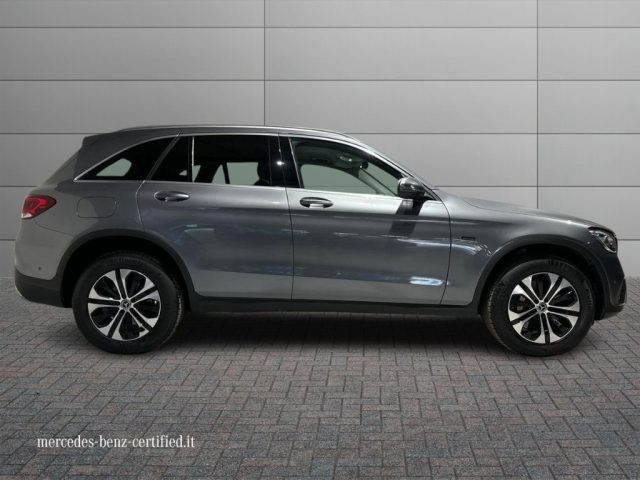 MERCEDES-BENZ GLC 300 de 4Matic Plug-in hybrid EQ-Power Sport Immagine 4