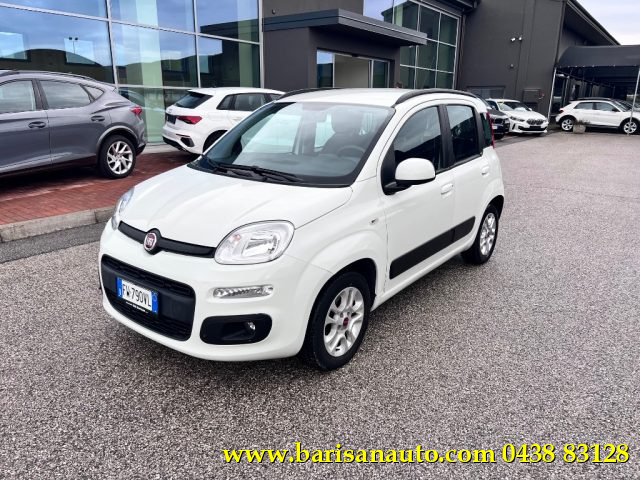 FIAT Panda 1.2 Lounge / 5 Posti Immagine 0