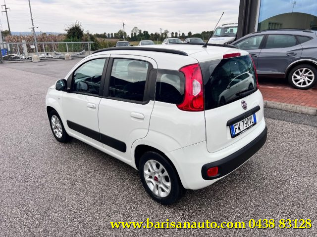 FIAT Panda 1.2 Lounge / 5 Posti Immagine 3