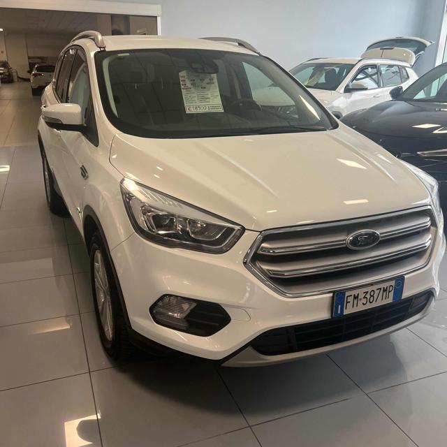 FORD Kuga 2.0 TDCI 150 CV S&S 4WD Titanium Immagine 0