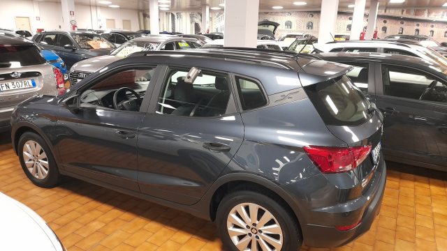 SEAT Arona 1.0 TGI Reference LEGA Immagine 2