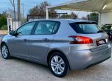 PEUGEOT 308 BlueHDi 130 S&S Business