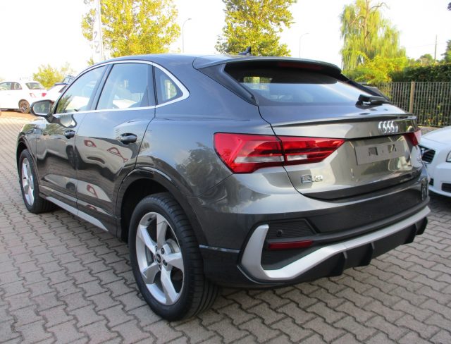 AUDI Q3 SPB 35 TDI S-tronic S line EDITION Immagine 1