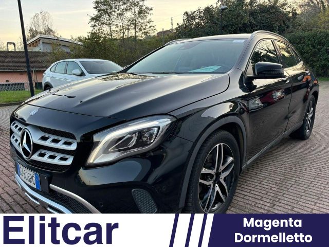 MERCEDES-BENZ GLA 250 Sport Immagine 1