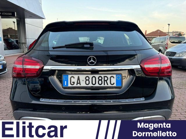 MERCEDES-BENZ GLA 250 Sport Immagine 4