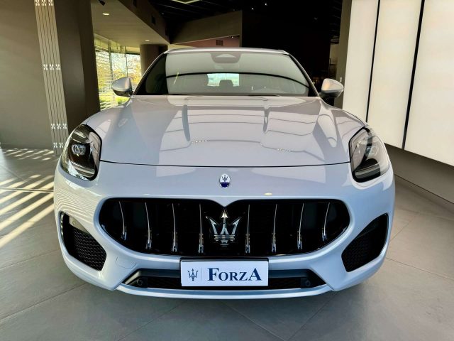 MASERATI Grecale 2.0 mhev GT 250cv , Bianco Astro Immagine 1