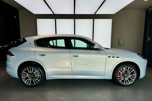 MASERATI Grecale 2.0 mhev GT 250cv , Bianco Astro Immagine 4