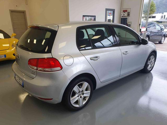 VOLKSWAGEN Golf 1.6 TDI DPF 5p. BlueMotion Immagine 2