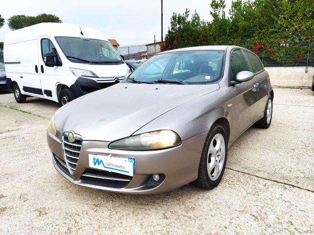 ALFA ROMEO 147 1.9jtm 120cv CLIMA STEREO FENDINEBBIA Immagine 0