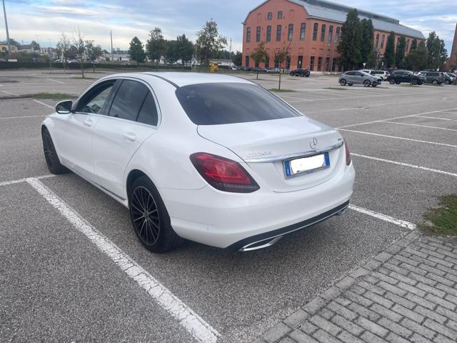 MERCEDES-BENZ C 220 d 4Matic Auto PREMIUM Immagine 1